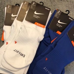 NWT Bundle of 5 Unisex Nike Socks
